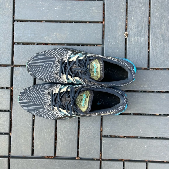 Asics Novablast Men Running Shoes French Blue - Picture 6 of 7